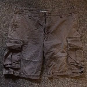 Men’s cargo shorts